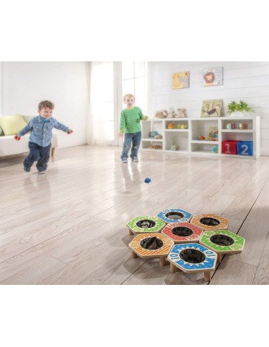 JUEGO DE LANZAMIENTO Y PUNTERÍA 7 CANASTAS